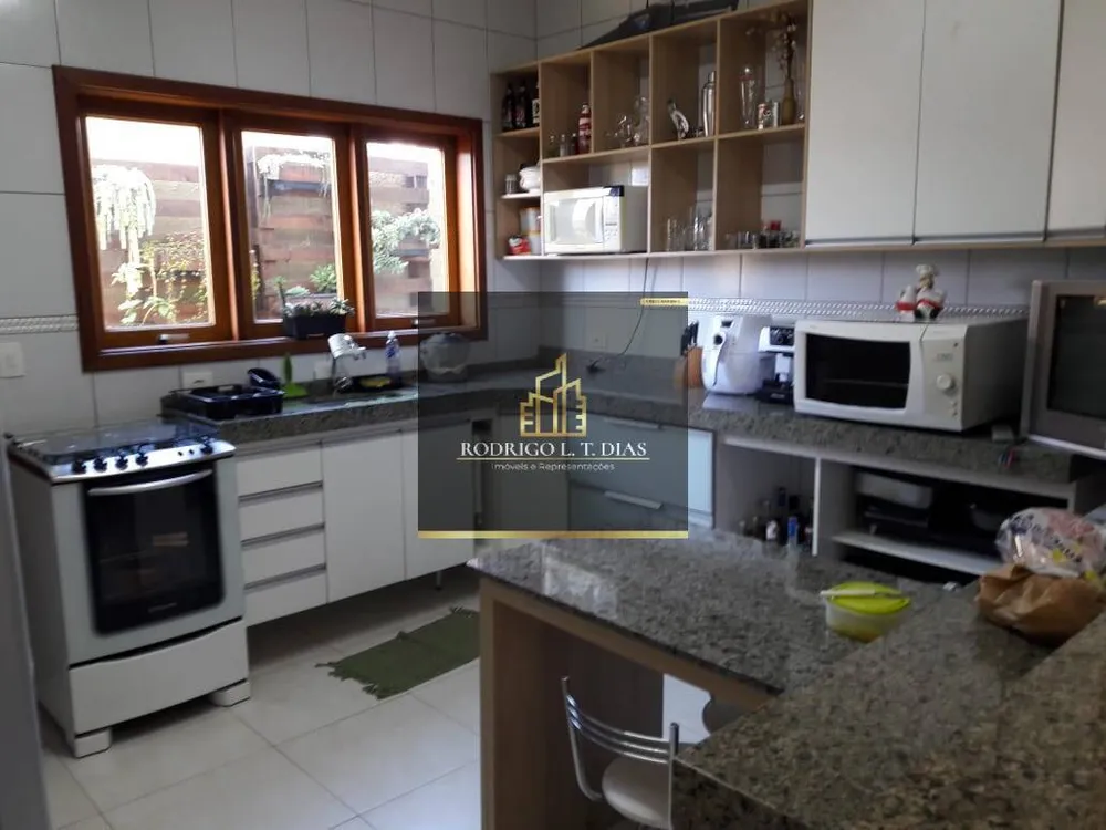 Casa, 4 quartos, 360 m² - Foto 4