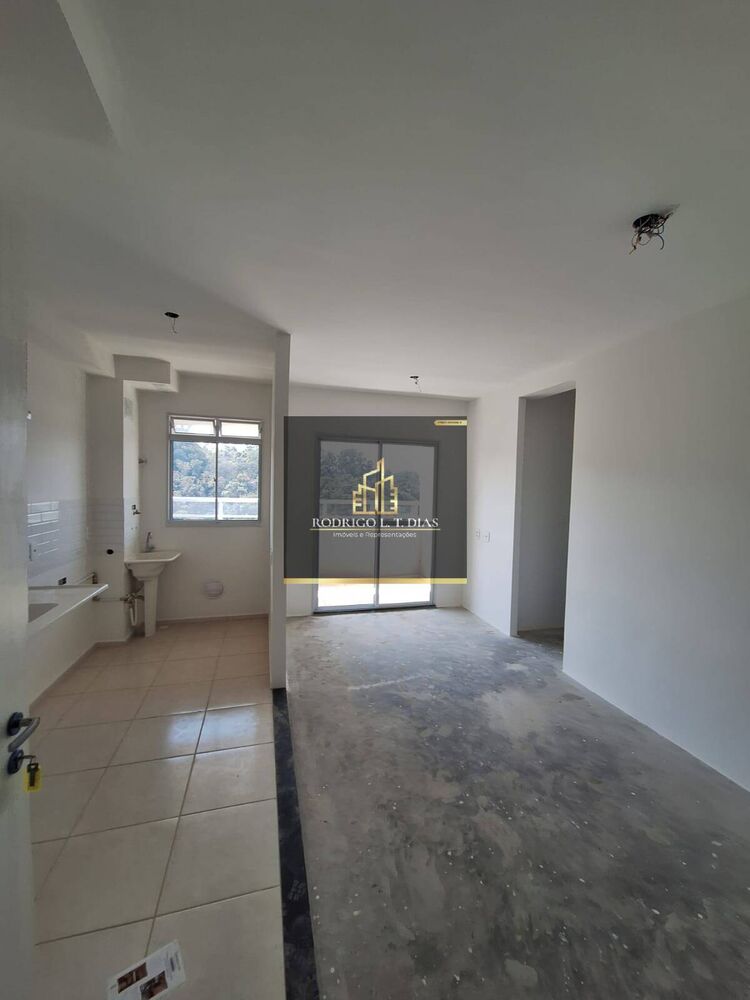 Apartamento à venda com 3 quartos - Foto 1