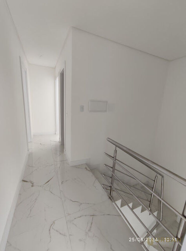 Sobrado, 3 quartos, 127 m² - Foto 1