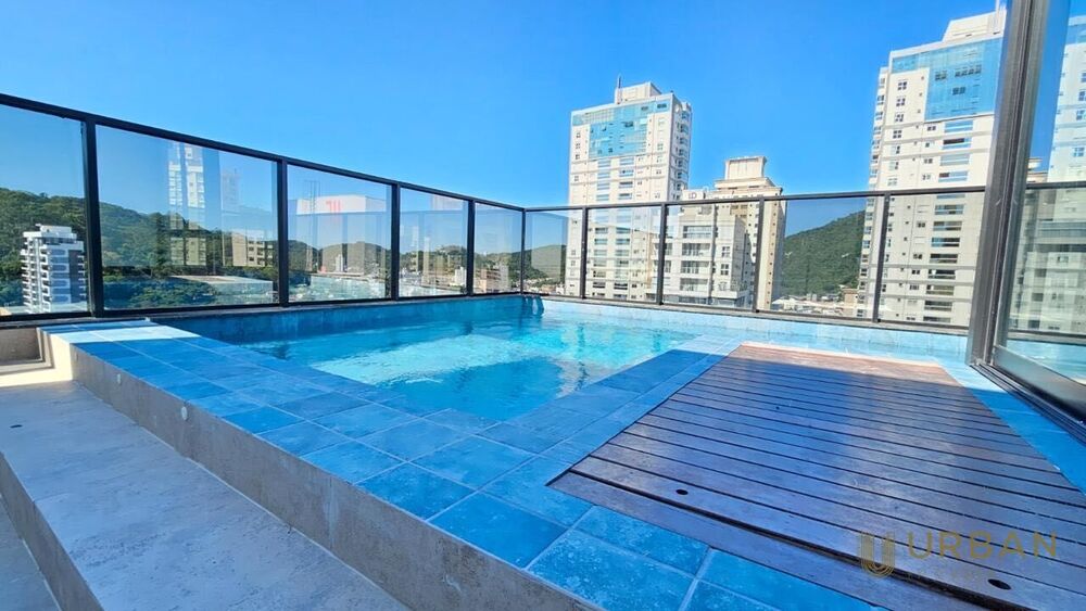 Cobertura, 3 quartos, 302 m² - Foto 1