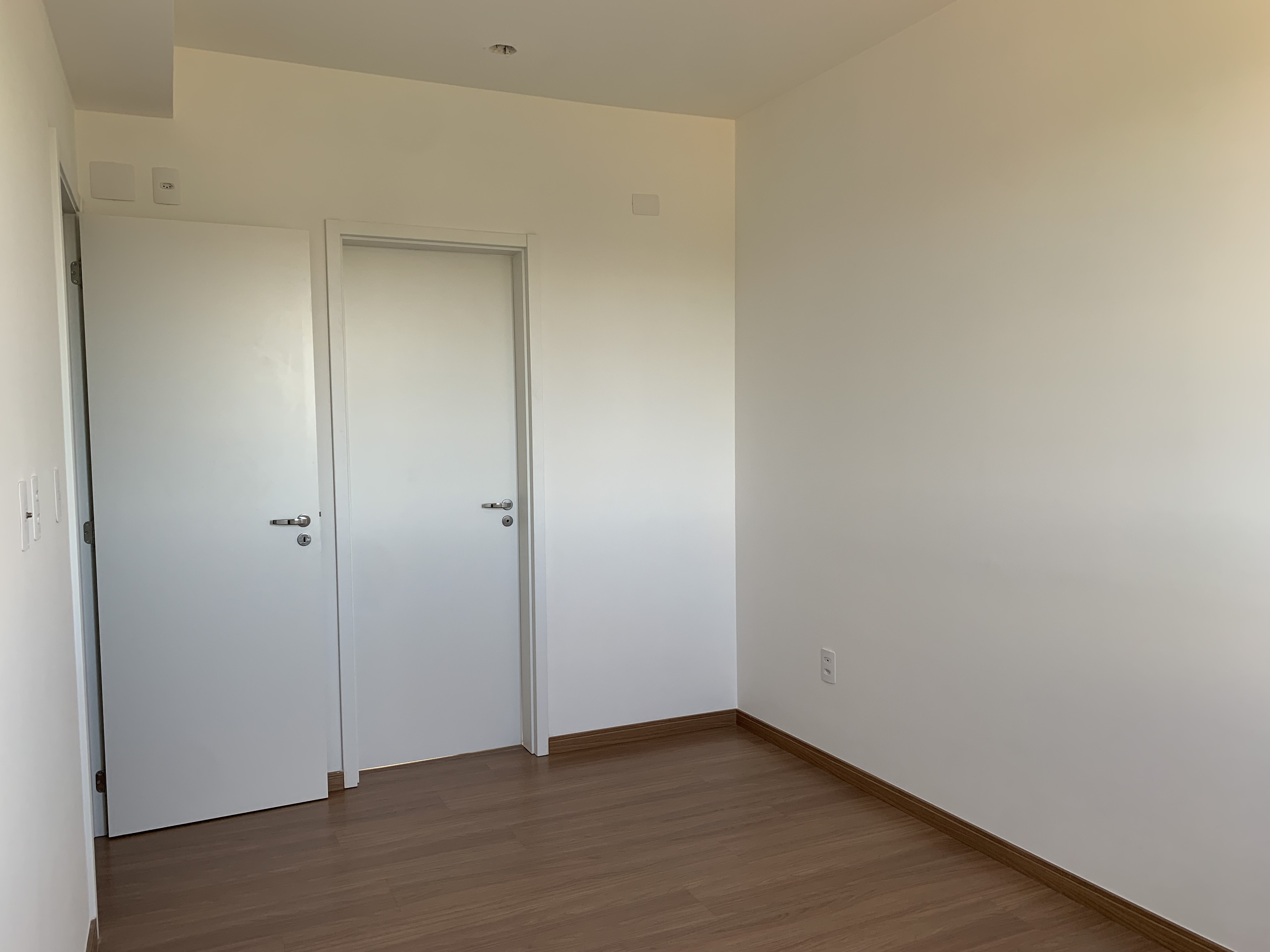 Apartamento à venda com 2 quartos, 62m² - Foto 15