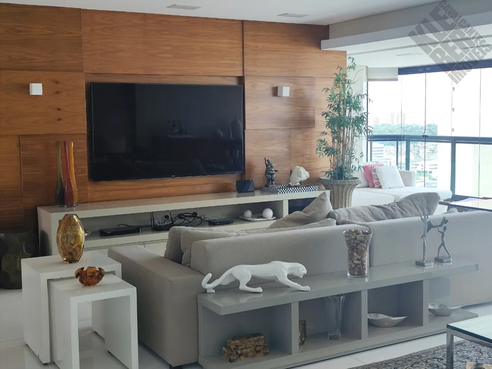 Apartamento, 4 quartos, 235 m² - Foto 1