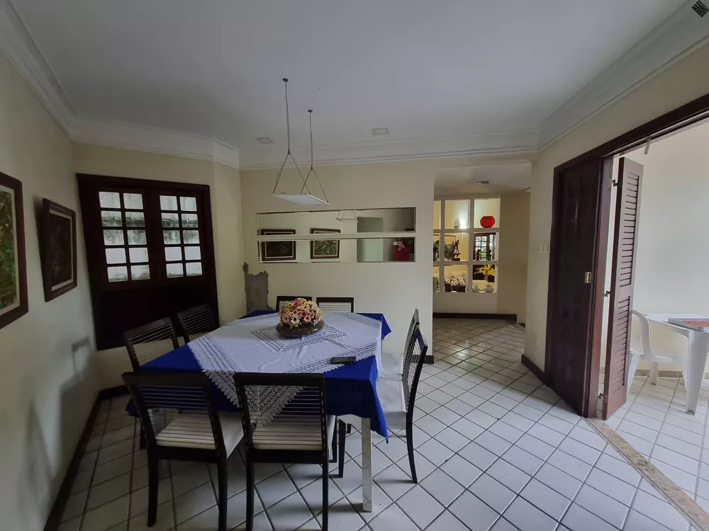 Casa à venda com 4 quartos, 280m² - Foto 4