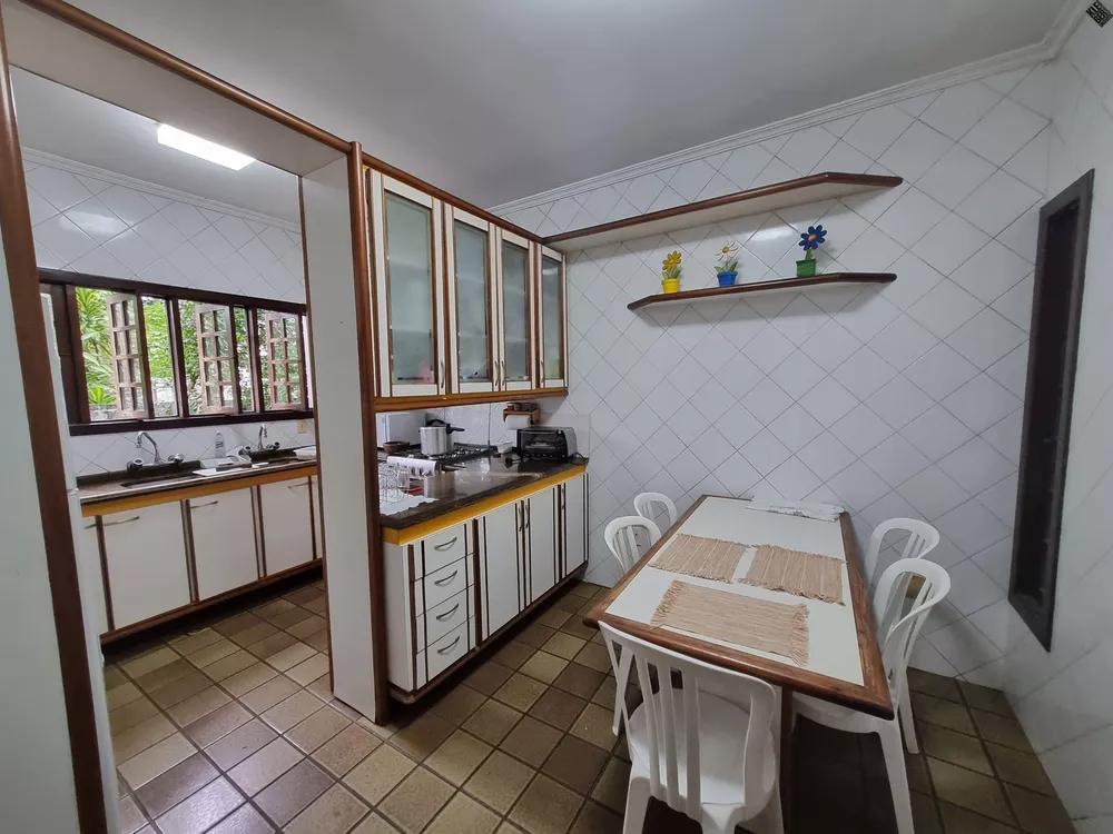 Casa à venda com 4 quartos, 280m² - Foto 7