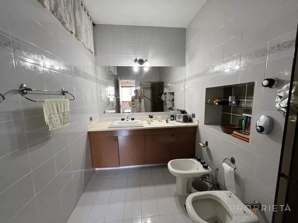 Apartamento, 4 quartos, 250 m² - Foto 1