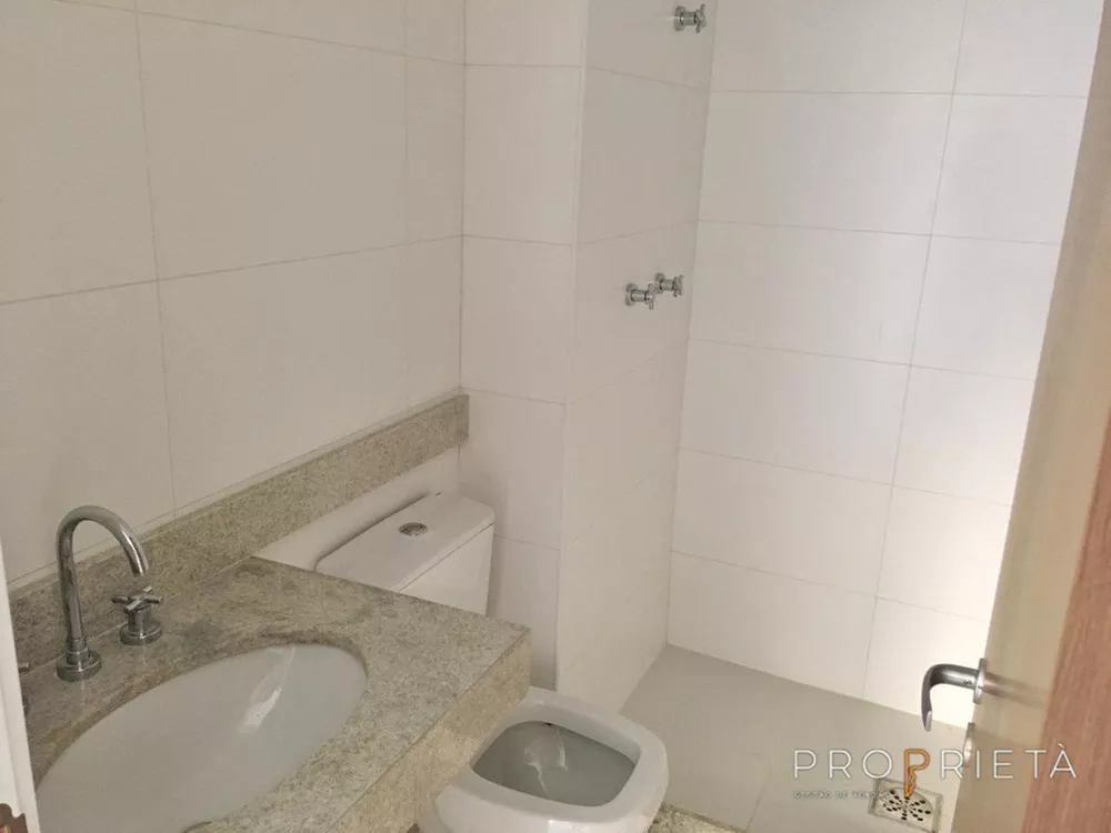 Apartamento, 3 quartos, 179 m² - Foto 2