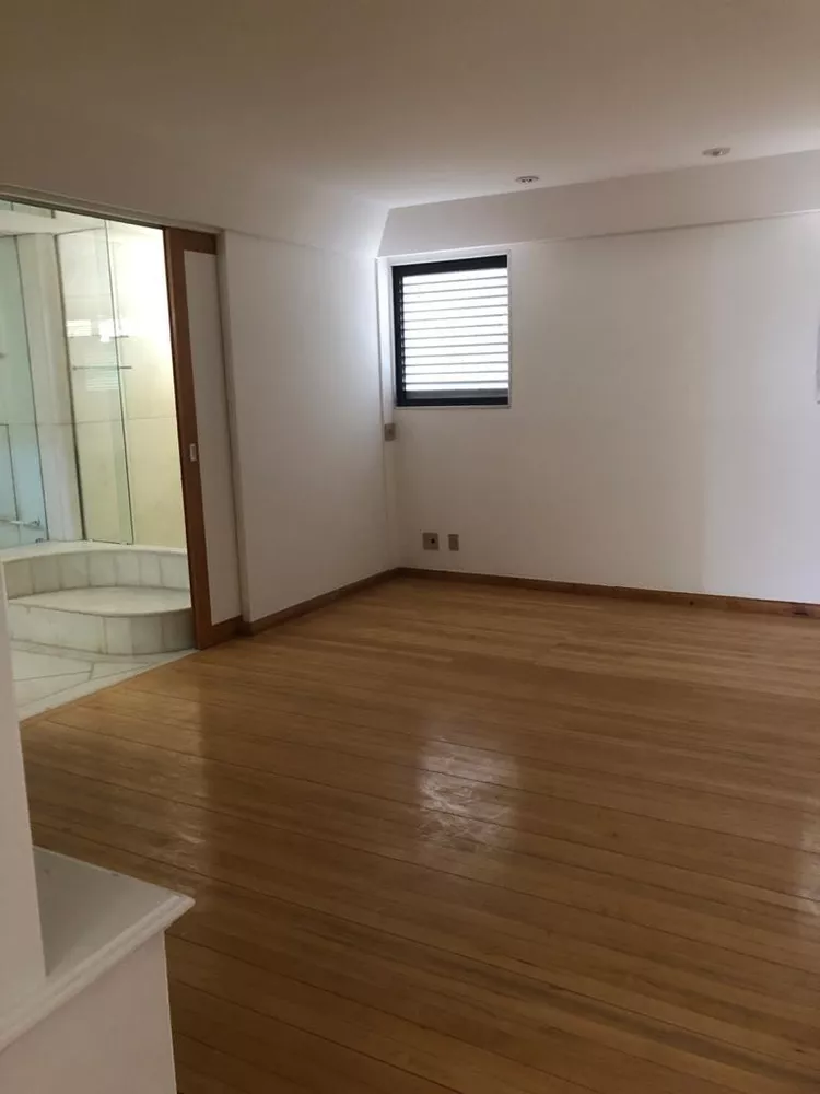 Cobertura à venda com 3 quartos, 280m² - Foto 4