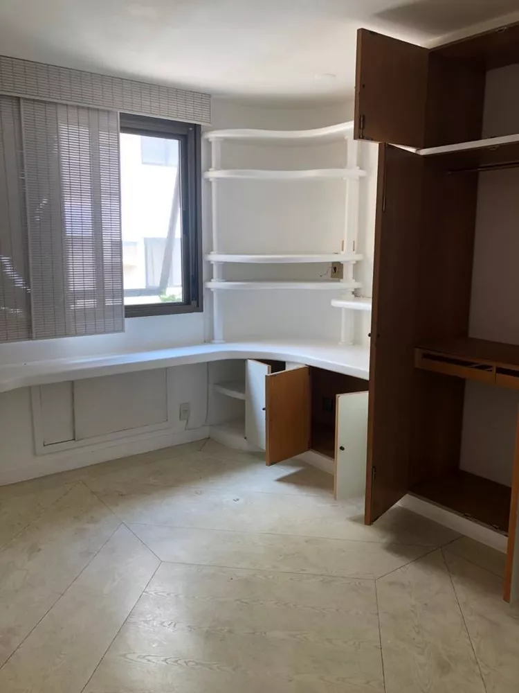 Cobertura, 3 quartos, 280 m² - Foto 1