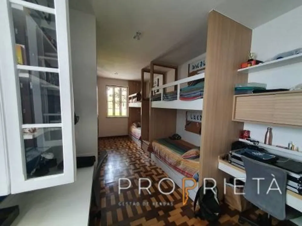 Casa, 6 quartos, 340 m² - Foto 1