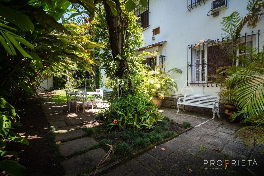 Casa, 7 quartos, 658 m² - Foto 24