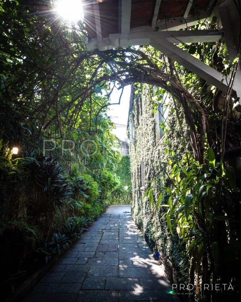 Casa, 7 quartos, 658 m² - Foto 39