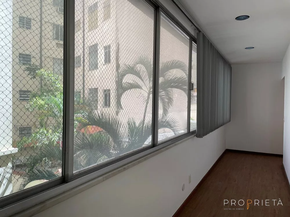 Apartamento à venda com 4 quartos, 248m² - Foto 4