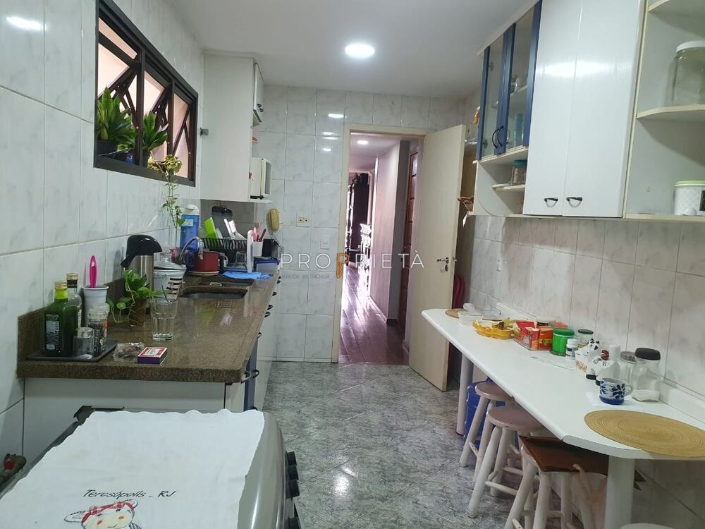 Apartamento à venda com 3 quartos, 142m² - Foto 27
