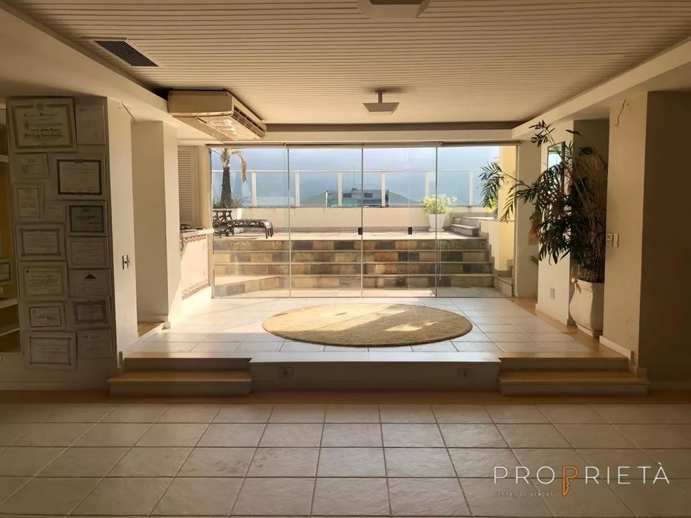 Cobertura, 3 quartos, 404 m² - Foto 4