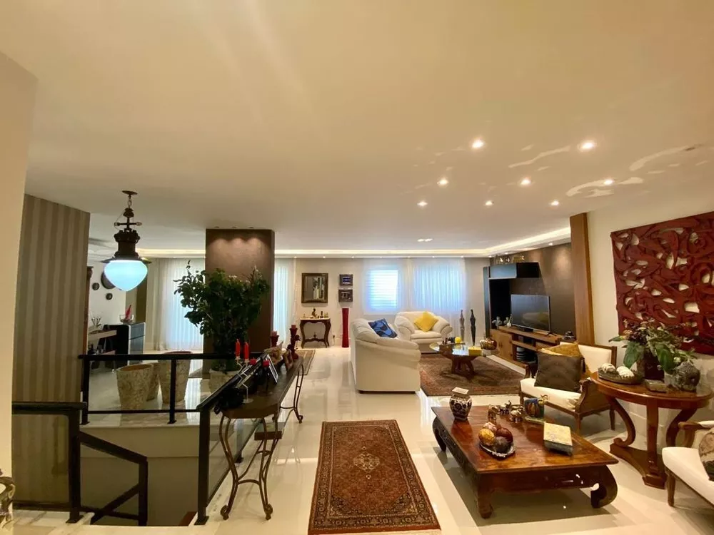 Cobertura, 3 quartos, 350 m² - Foto 1