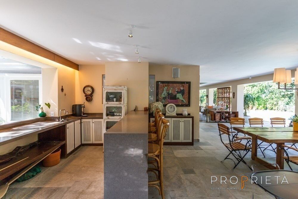 Casa de Condomínio à venda com 5 quartos, 1600m² - Foto 5