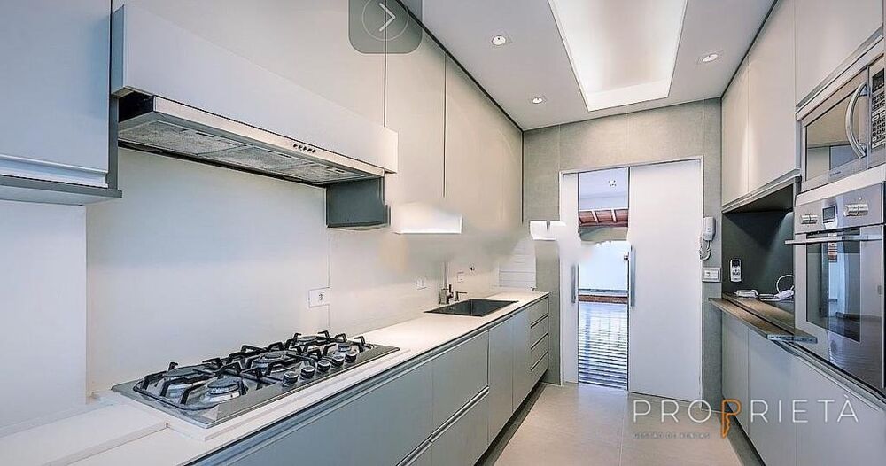 Cobertura, 3 quartos, 246 m² - Foto 8