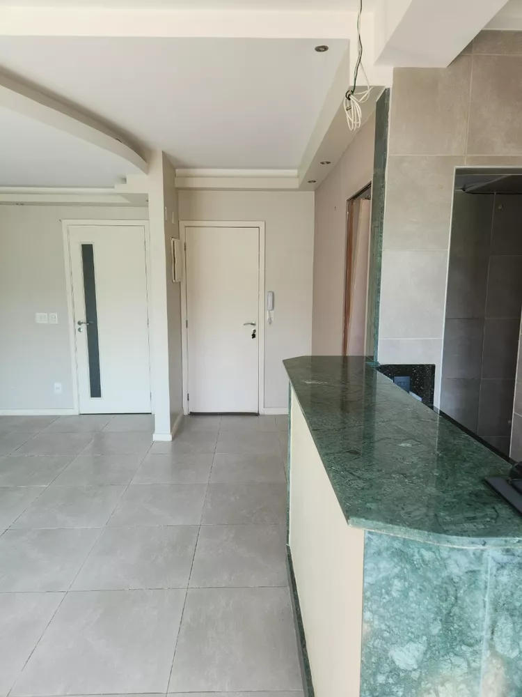 Apartamento à venda com 2 quartos, 90m² - Foto 4