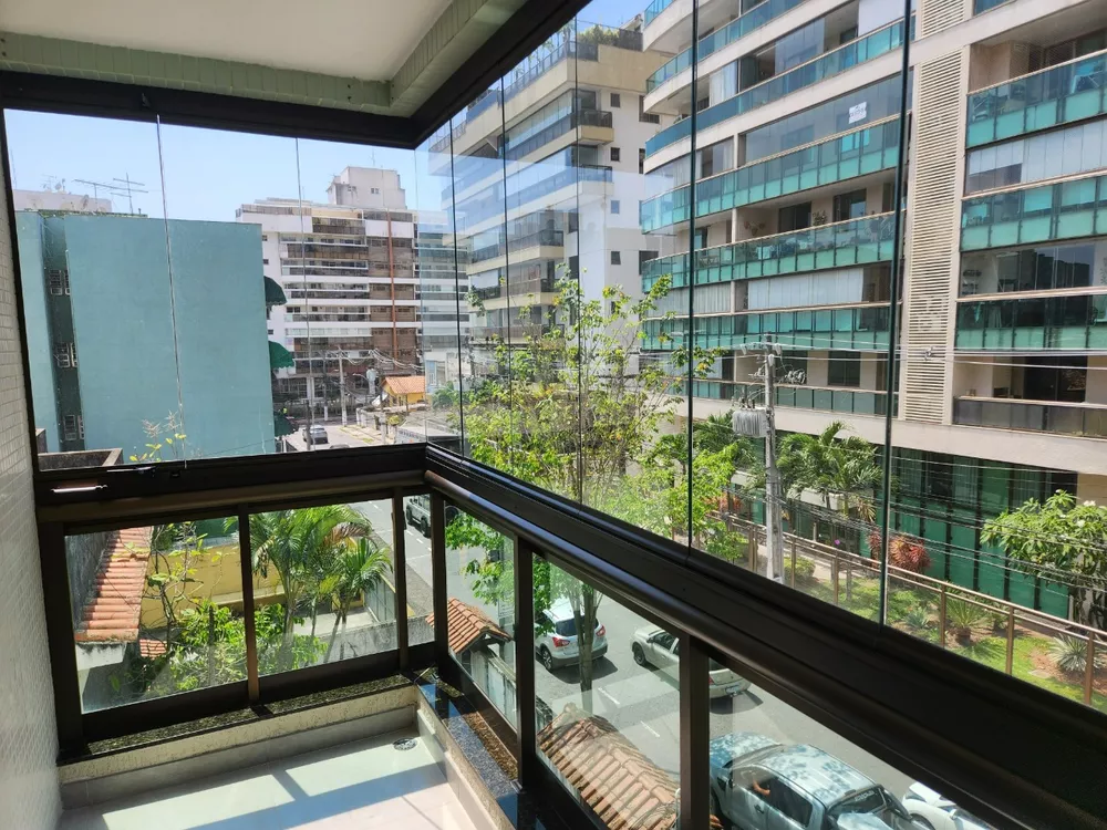 Apartamento à venda com 2 quartos, 90m² - Foto 1