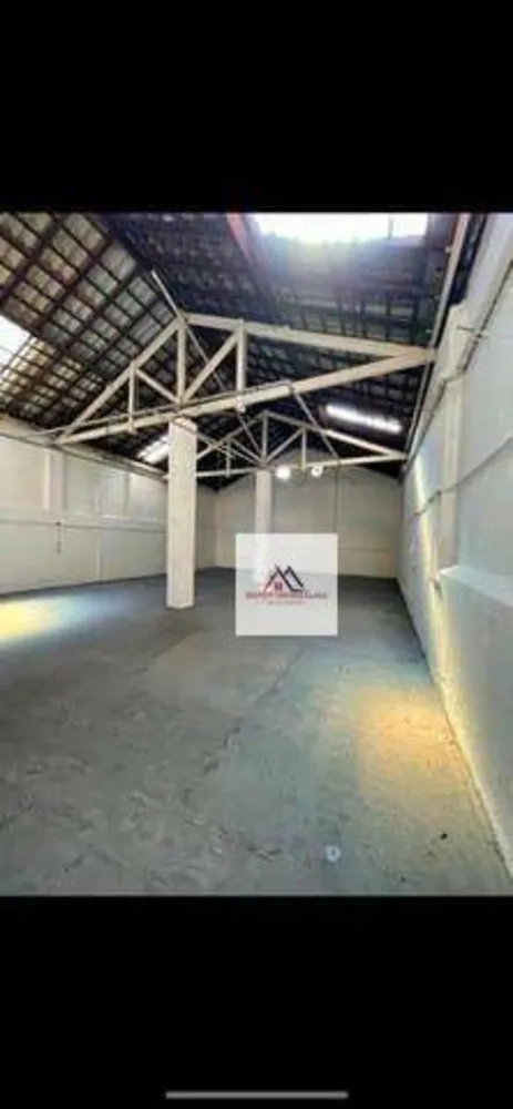 Loja-Salão, 260 m² - Foto 1