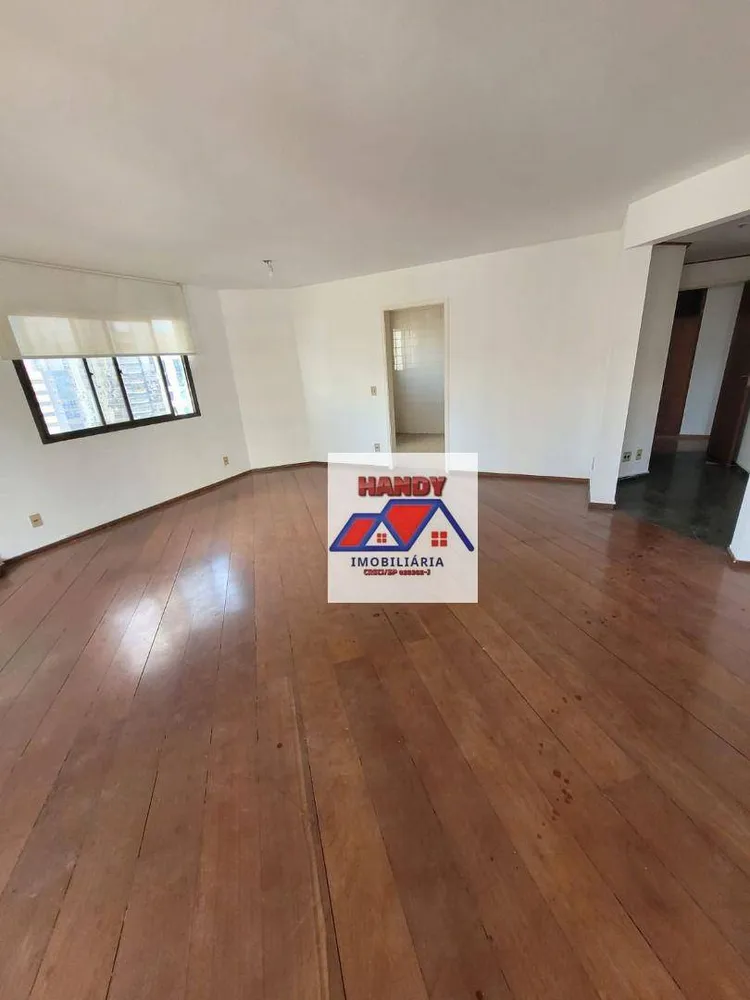 Apartamento, 4 quartos, 200 m² - Foto 1