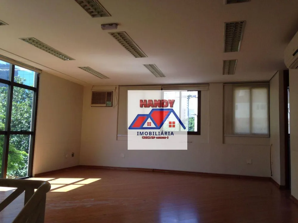 Sala-Conjunto, 750 m² - Foto 1