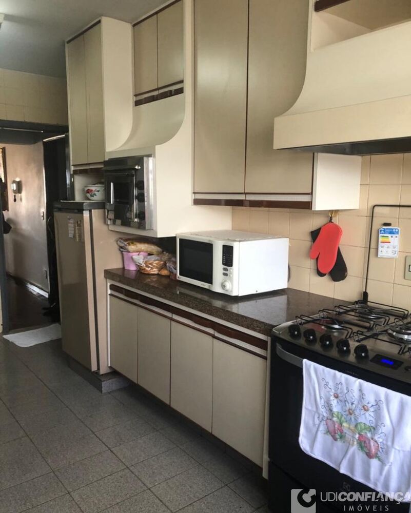 Apartamento, 3 quartos, 177 m² - Foto 1