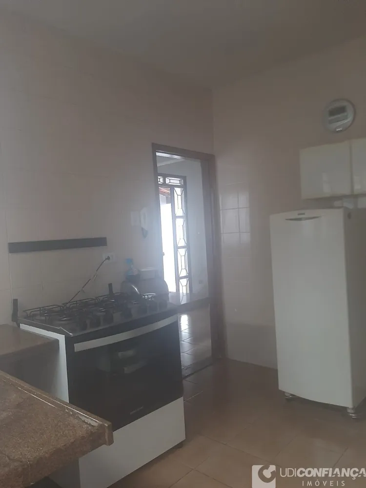 Casa, 3 quartos, 105 m² - Foto 2