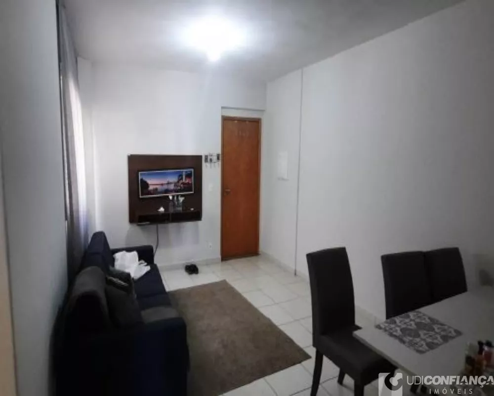 Apartamento à venda com 2 quartos, 57m² - Foto 2