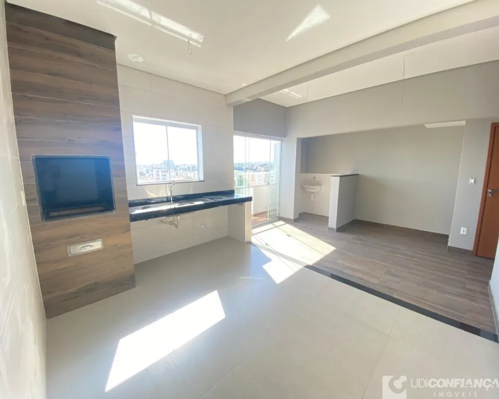 Apartamento, 3 quartos, 100 m² - Foto 2