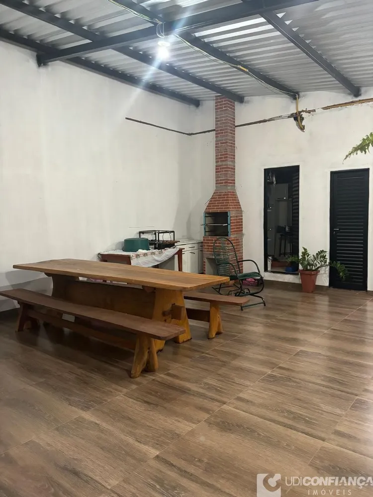Casa, 3 quartos - Foto 2