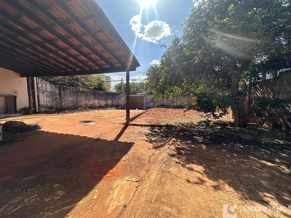 Terreno, 302 m² - Foto 11