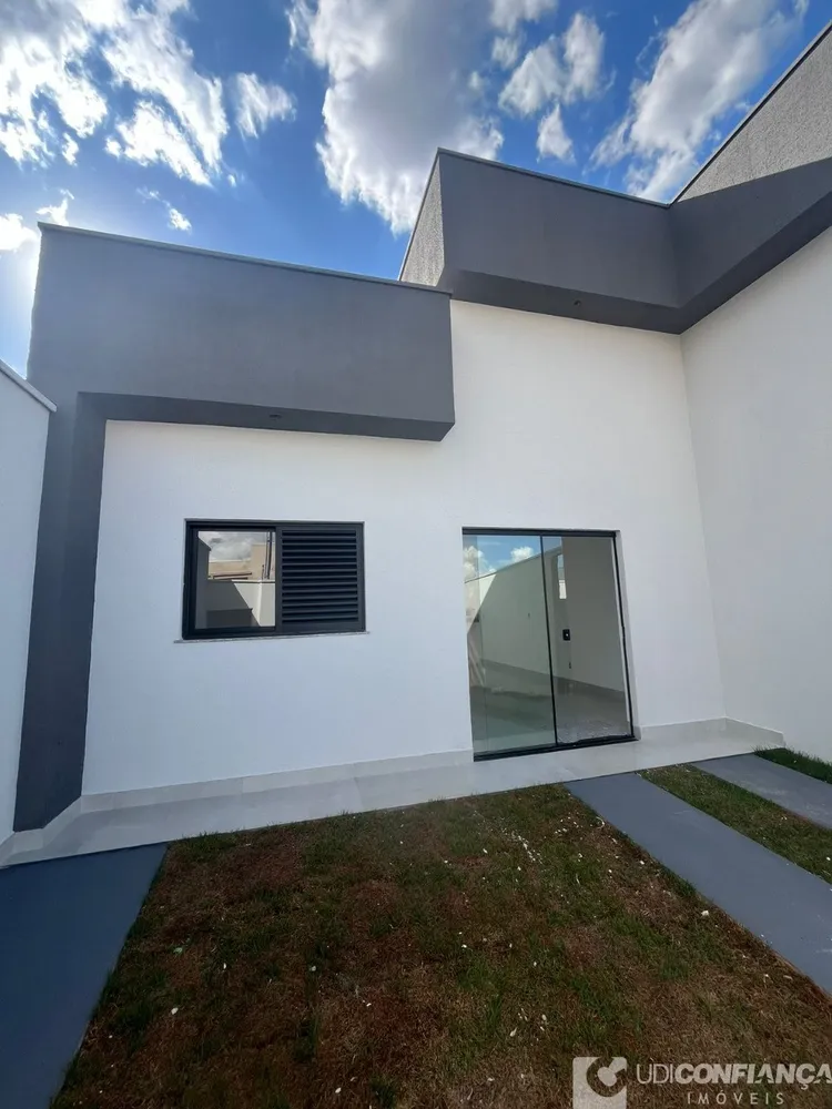 Casa, 3 quartos, 76 m² - Foto 2