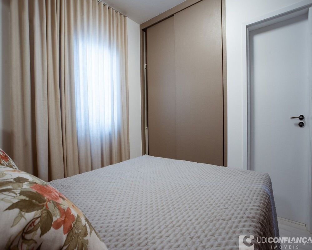 Casa à venda com 3 quartos, 113m² - Foto 4