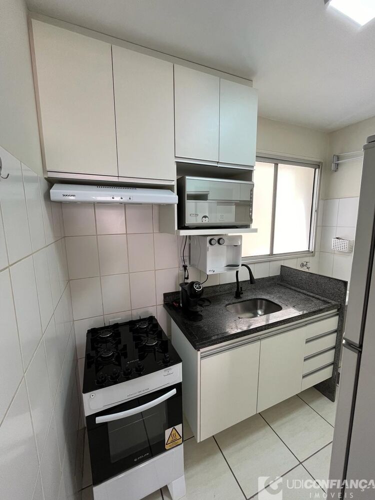 Apartamento à venda com 3 quartos, 61m² - Foto 4