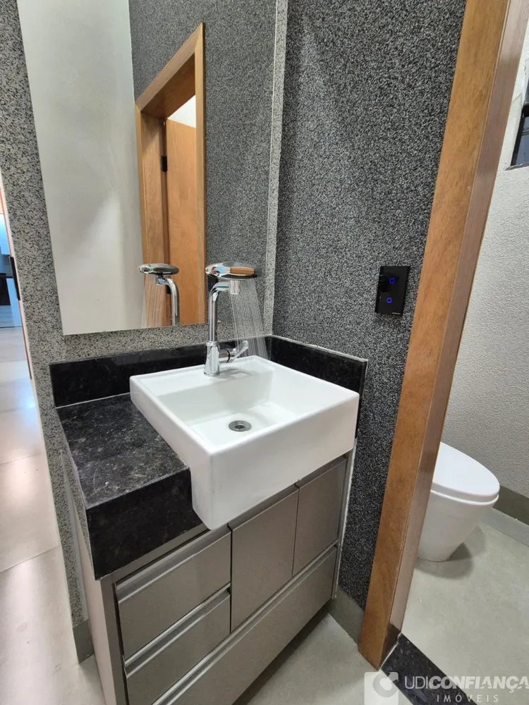 Casa, 3 quartos, 190 m² - Foto 1