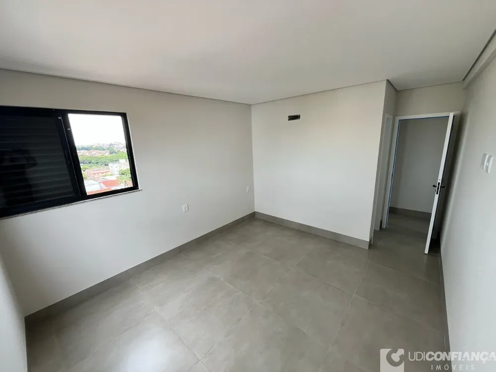 Apartamento, 3 quartos, 86 m² - Foto 2