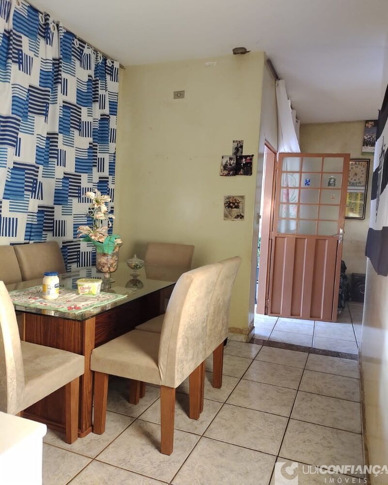 Casa, 2 quartos, 250 m² - Foto 2