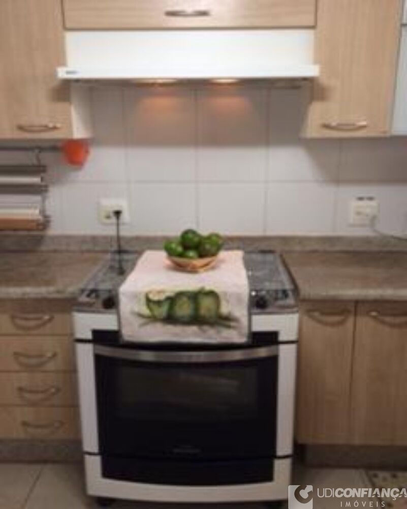 Casa à venda com 4 quartos, 93m² - Foto 10