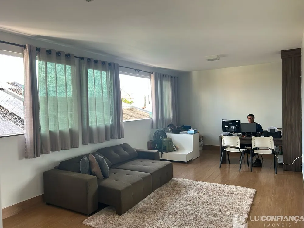 Casa, 3 quartos, 280 m² - Foto 3