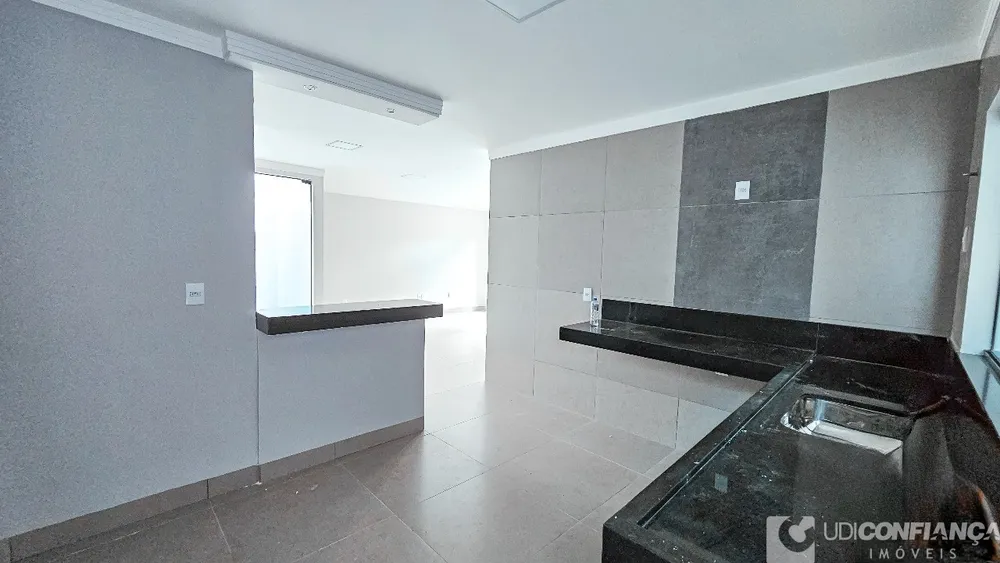 Casa, 3 quartos - Foto 2