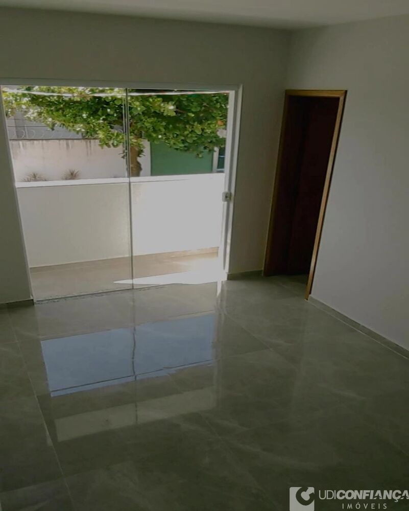 Apartamento à venda com 2 quartos, 49m² - Foto 3