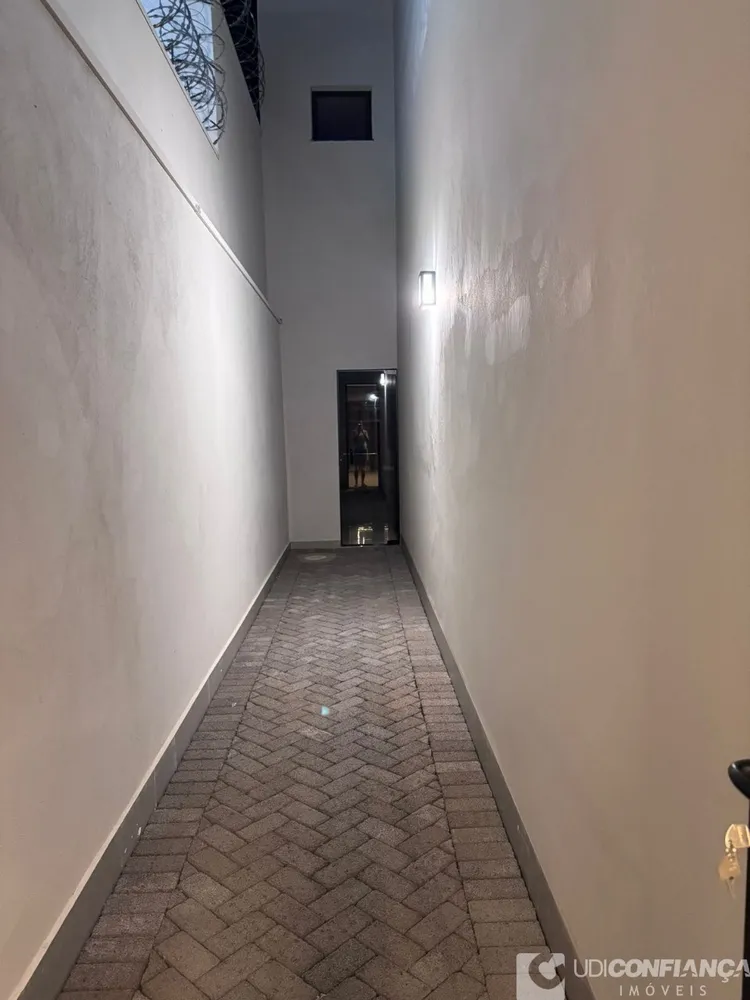 Sobrado, 4 quartos, 232 m² - Foto 1