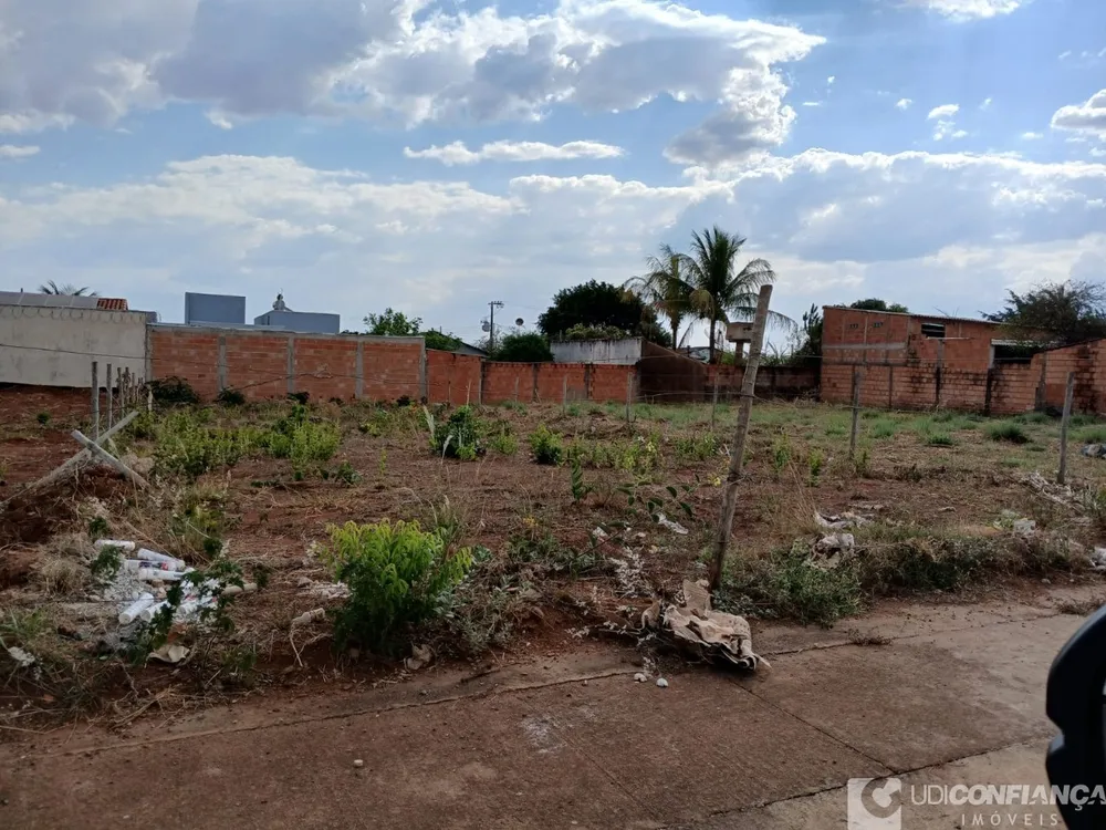 Terreno, 300 m² - Foto 1