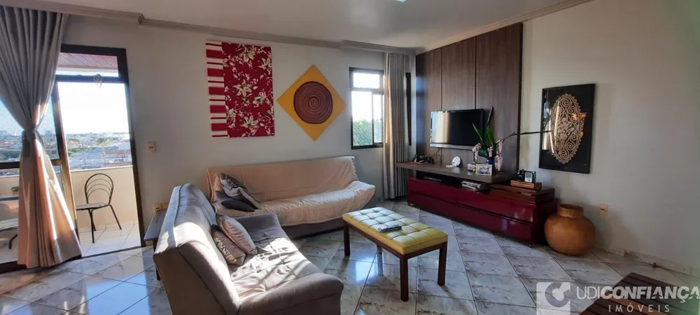 Apartamento, 3 quartos, 136 m² - Foto 1
