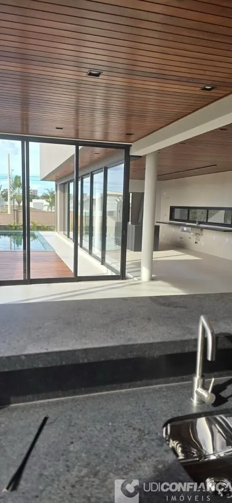 Casa, 3 quartos, 277 m² - Foto 7