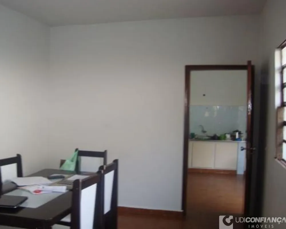 Casa, 4 quartos - Foto 2