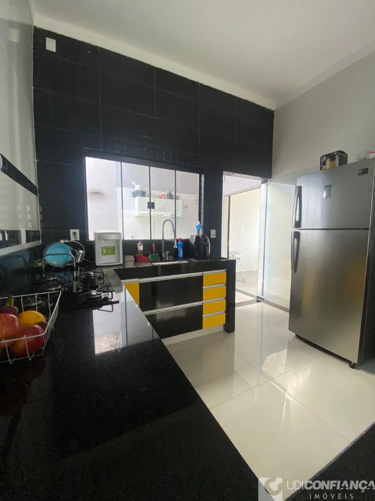Casa, 4 quartos - Foto 2