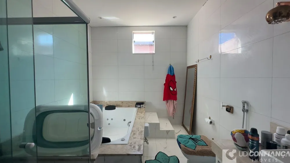 Casa, 4 quartos - Foto 1