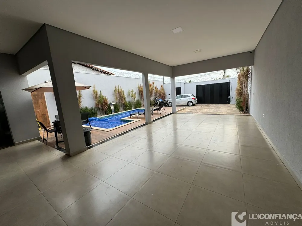 Casa, 3 quartos, 260 m² - Foto 1